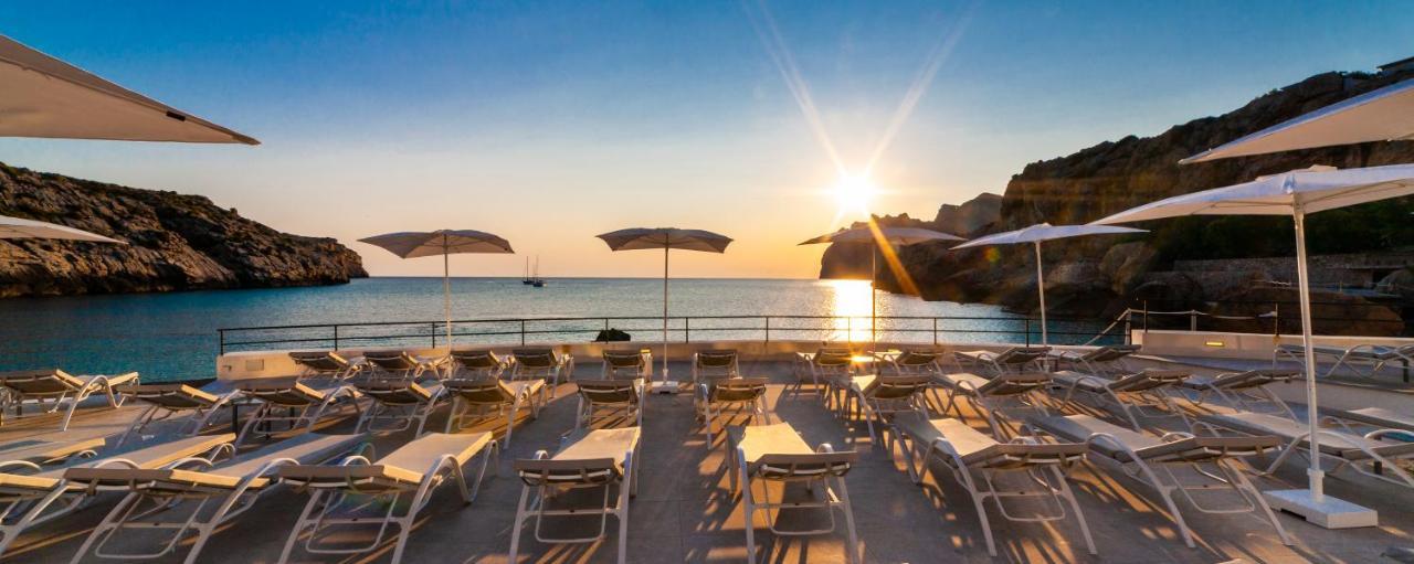 ホテル Globales Don Pedro - Adults Only Cala de Sant Vicenc エクステリア 写真